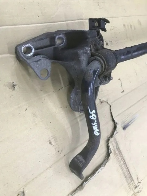 Drążek stabilizatora VW PASSAT B5 Audi A6 C5 przedni stabilizator