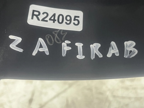 Kierownica Opel Zafira B 05-14r multifunkcyjna skórzana 13229626