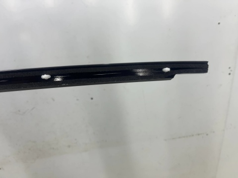 Listwa Porsche Macan II 95c 24r.- PRAWA nakładka dachowa wysoki połysk 95c853346e