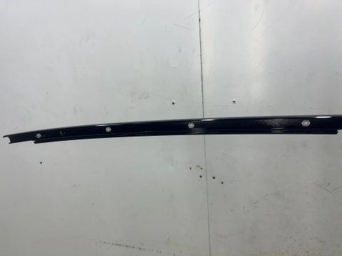 Listwa Porsche Macan II 95c 24r.- PRAWA nakładka dachowa wysoki połysk 95c853346e