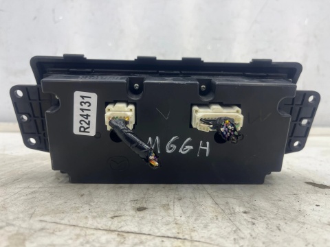 Panel klimatyzacji Mazda 6 II GH 07-12r. nawiewu sterowania gam7611908