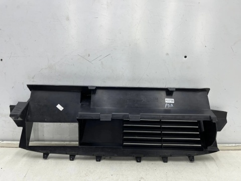 Pas przedni Citroen Berlingo Partner Rifter Doblo Combo E ProAce City 18r.- wzmocnienie kierownica powietrza dolna część