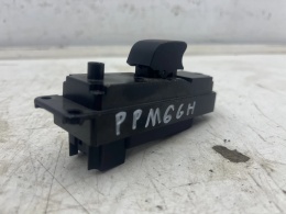 Przełącznik Mazda 6 II GH 07-12r. prawy przód panel sterowania podnoszenia szyb GS1D66370