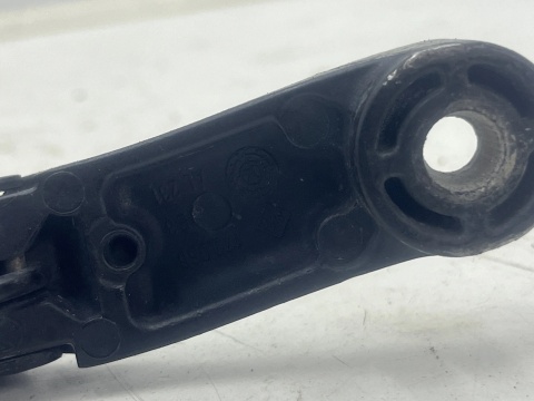 Ramię wycieraczki Opel Zafira B 05-14r. PRAWA strona pasażera EUROPA 13145564