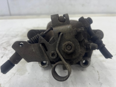 Zacisk hamulcowy Opel Zafira B 05-14r. lewy tył