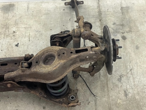 Belka zawieszenia Mazda 6 II GH 07-12r. tylna belka wózek zwrotnice amortyzatory Kompletna