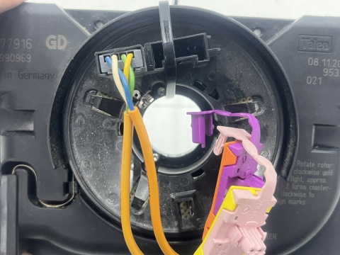 Manetka Opel Zafira B 05-14r. pająk przełącznik zespolony taśma 13177916