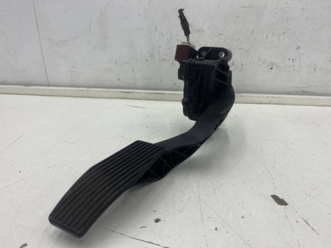 Pedał gazu Opel Zafira B 05-14r. Europa Potencjometr 9202342