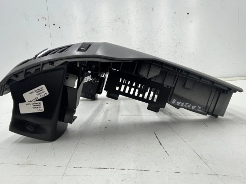 Ramka radia Opel Zafira B 05-14r. Kratki nawiewu panel przycisk awaryjnego 13162552