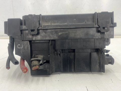 Skrzynka bezpieczników Opel Zafira B Astra H 05-14r. moduł BSI 13206754