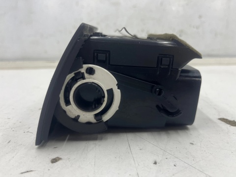 Kratka nawiewu Opel Zafira B 05-14r. prawa pasażera boczna nadmuchu deski