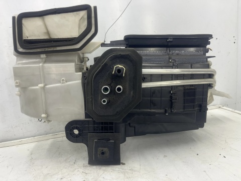 Nagrzewnica Mazda 6 II GH 07-12r. obudowa chłodnicy wody parownik klimatyzacji Europa gs1eb