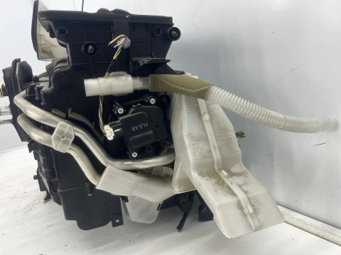 Nagrzewnica Mazda 6 II GH 07-12r. obudowa chłodnicy wody parownik klimatyzacji Europa gs1eb