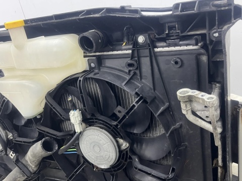 Pas przedni Mazda 6 II GH 07-12r. 2.2 MZR-CD Diesel kompletny z chłodnicą wody belka wzmocnienie absorber osłona dolna wentylato