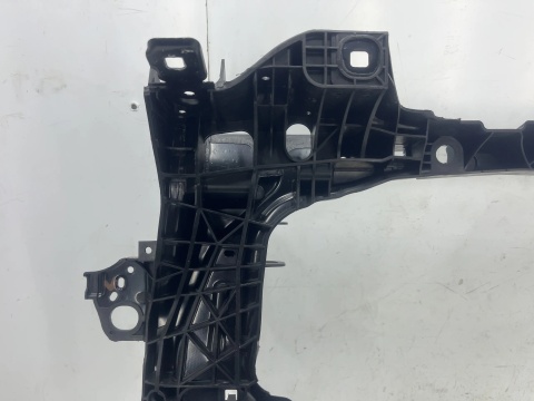Pas przedni Porsche Cayenne III 9y 17r.- wzmocnienie ramka chłodnic oryginalny 9y0805594r