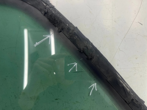 Szyba boczna Opel Zafira B 05-14r. prawy tylny trójkąt karoseryjna 13123942