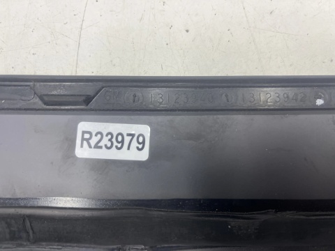 Szyba boczna Opel Zafira B 05-14r. prawy tylny trójkąt karoseryjna 13123942