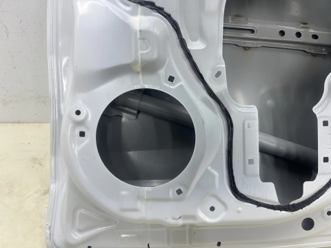 Drzwi Toyota Corolla Cross XG10 20r.- prawe tylne prawy tył