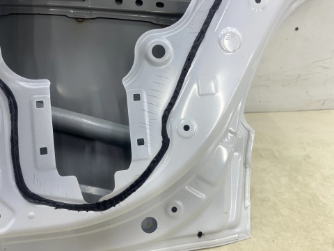 Drzwi Toyota Corolla Cross XG10 20r.- prawe tylne prawy tył