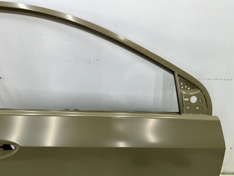 Drzwi Toyota Corolla E16 E18 13-19r. prawe przednie prawy przód nowe oryginalne 67001-02390