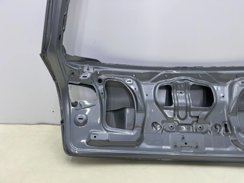 Klapa bagażnika Audi A4 B7 04-08r. Kombi tylna