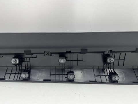 Listwa Hyundai Tucson 4 IV 20r.- NOWA lewa przednia dolna nakładka na drzwi oryginalna lewy przód 87721n700