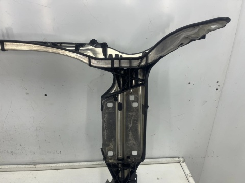 Pas przedni Audi A6 C8 Audi A7 C8 Sportback II 18-25r. wzmocnienie czołowe ramka chłodnic oryginal 4k0805594