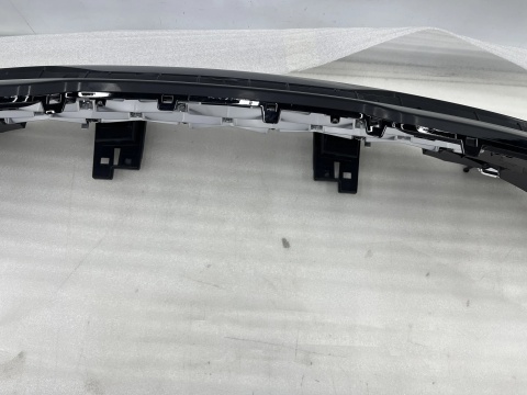 Atrapa Kia Sportage NQ5 5 V GT-Line 21-25r. Przedlift dolna środkowa kratka przednia maskownica grill nowa oryginalna 86350-R200