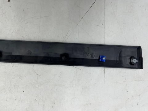 Listwa Hyundai Elantra III 00-06r. 5Drzwi prawa tylna listwa na drzwi dodatkowa ochronna oryginalna NOWA 877222D200CA