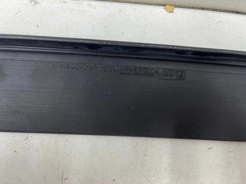 Listwa zderzaka Fiat 500 07-15r. Przedlift przód dokładka dolna spoiler hokej nowy oryginalny 0051861057