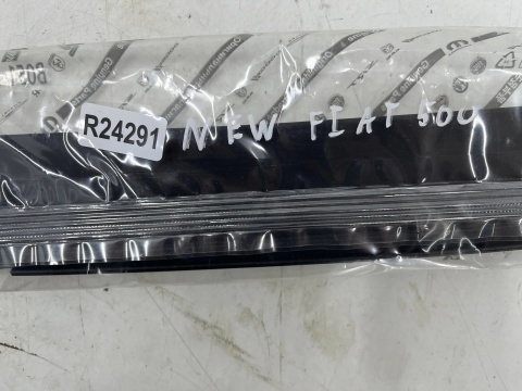 Listwa zderzaka Fiat 500 07-15r. Przedlift przód dokładka dolna spoiler hokej nowy oryginalny 0051861057