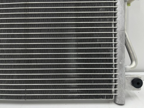 Chłodnica klimatyzacji Mitsubishi L200 + Pajero Sport 96-06r. 3.0 v6 2.5 TD NOWY skraplacz klimy ORYGINALNY 7812a035