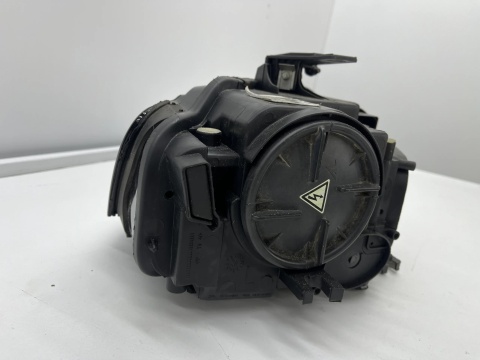 Lampa reflektor Audi A4 B8 07-11r. LEWA przednia BI Xenon BiXsenon nieskrętny Europa oryginal lewy przód 8k0941003c