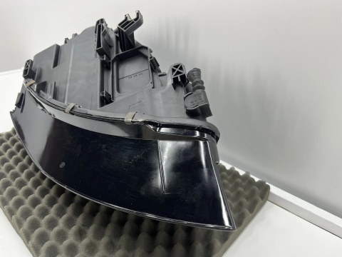 Lampa reflektor Audi A4 B8 07-11r. LEWA przednia BI Xenon BiXsenon nieskrętny Europa oryginal lewy przód 8k0941003c