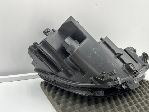 Lampa reflektor Audi A4 B9 8w 15-19r. LEWA przednia XENON KSENON + LED oryginalna EUROPA lewy przód 8w0941005