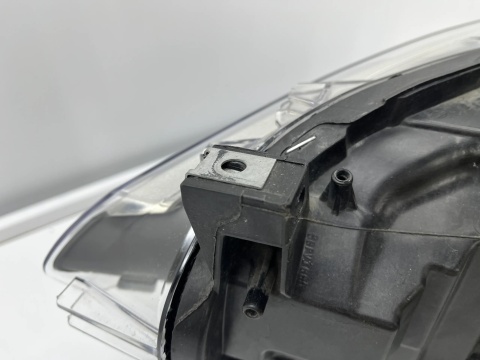 Lampa reflektor BMW 1 F20 F21 11-15r. prawa przednia bi-Xenon EU bi-ksenon oryginalna prawy przód 7296914