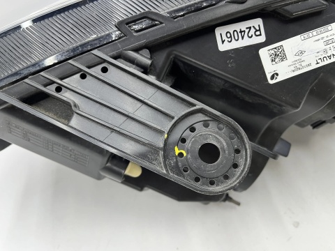 Lampa reflektor Dacia Sandero 3 III + Stepway Logan 3 III Jogger 21r- PRAWA przednia LED + H7 EUROPA 260107920r prawy przód