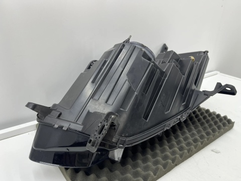 Lampa reflektor Dacia Sandero 3 III + Stepway Logan 3 III Jogger 21r- PRAWA przednia LED + H7 EUROPA 260107920r prawy przód