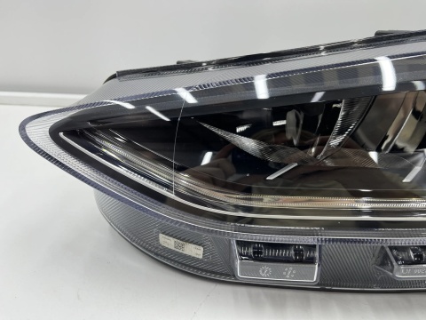 Lampa reflektor Ford Focus MK4 Lift 21-25r. LEWA przednia Full Ford LED EU