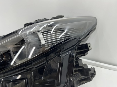 Lampa reflektor Mazda 3 IV BP 19r.- LEWA przednia Full LED lewy przód 9 pin EUROPA bcjh-51040