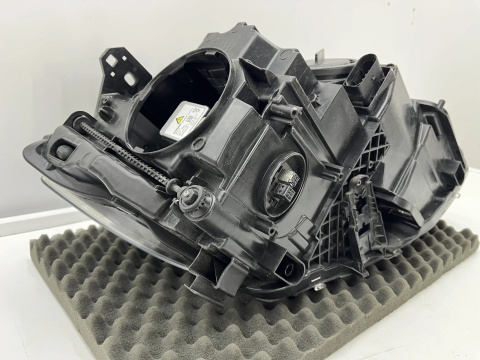 Lampa reflektor Mercedes w176 A-klasa 12-18r. lewa przednia bi-Xenon EU bi-ksenon oryginalna lewy przód a1768201161