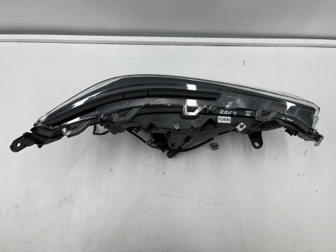 Lampa reflektor Toyota Rav4 V XA50 19r.- LEWA przednia Full LED lewy przód EUROPA