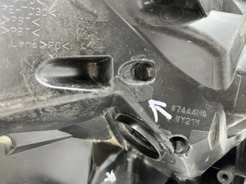 Lampa reflektor Toyota Rav4 V XA50 19r.- LEWA przednia Full LED lewy przód EUROPA