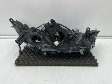 Lampa reflektor Toyota Rav4 V XA50 19r.- LEWA przednia Full LED lewy przód EUROPA