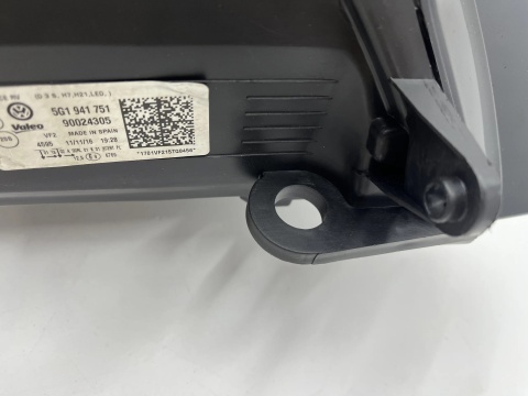 Lampa reflektor VW Golf 7 VII Lift 16-20r LEWA przednia BI-KSENON 5g1941751 lewy przód BI-Xenon