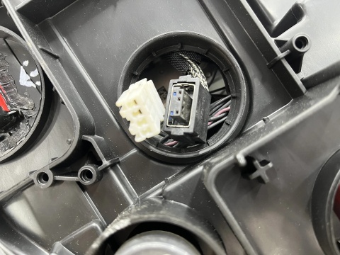 Lampa reflektor VW Golf 7 VII Lift 16-20r LEWA przednia BI-KSENON 5g1941751 lewy przód BI-Xenon