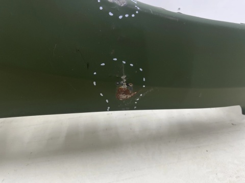 Błotnik Mitsubishi L200 5 V 19-23r. Lift prawy przedni prawy przód