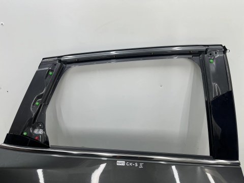 Drzwi Mazda CX-5 CX5 2 II 16-25r. prawe tylne prawy tył KB7W72010