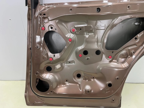 Drzwi Mazda CX-80 CX80 24r.- prawe tylne prawy tył K20V72010