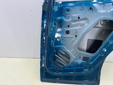 Drzwi Peugeot 3008 3 III 23r.- prawe tylne prawy tył